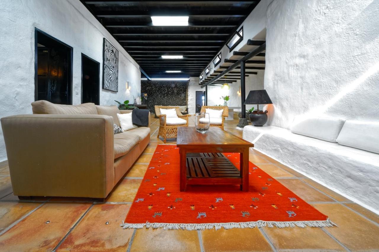 Luxe EcoVilla Listán Uga Esterno foto
