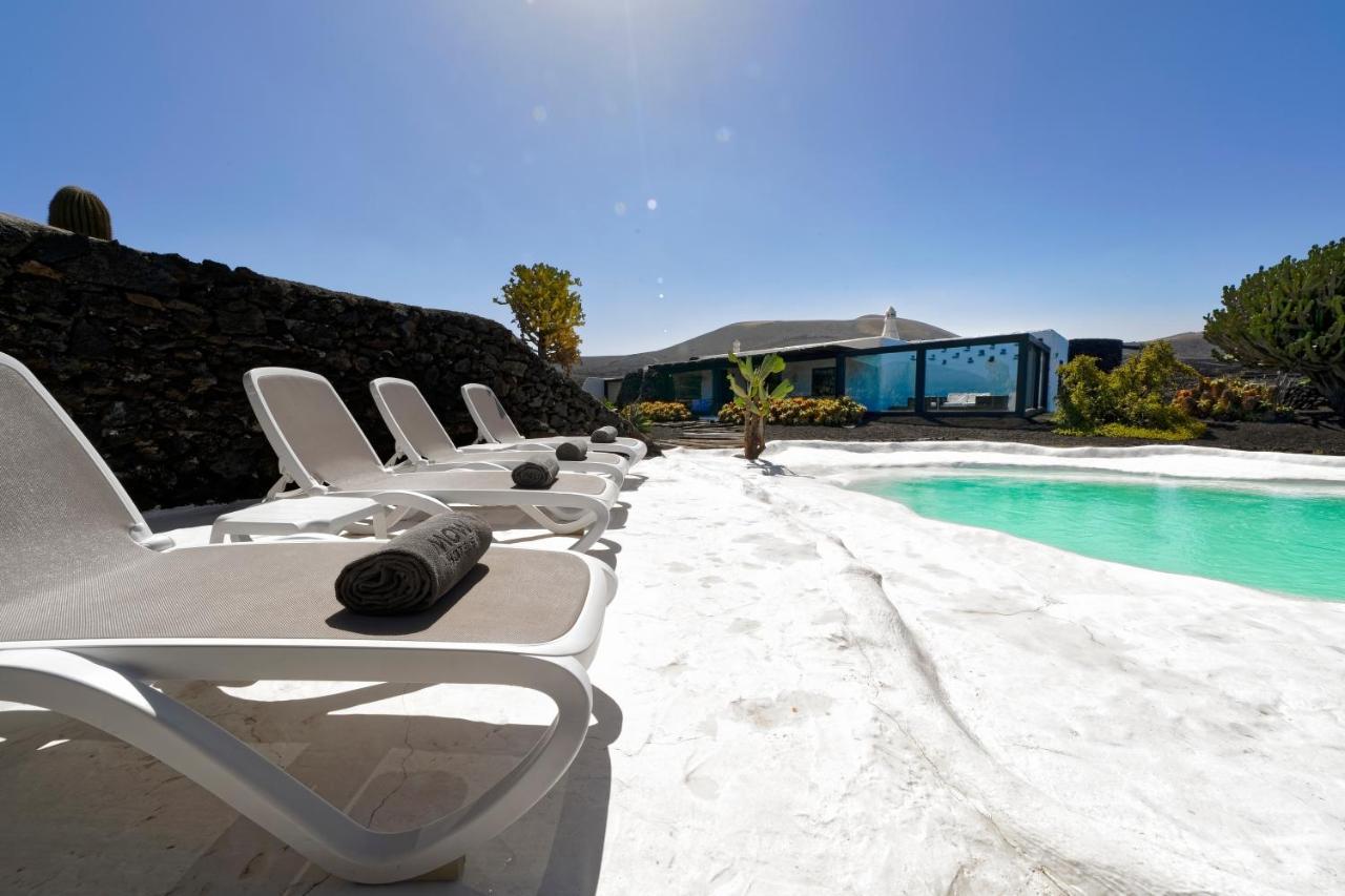 Luxe EcoVilla Listán Uga Esterno foto