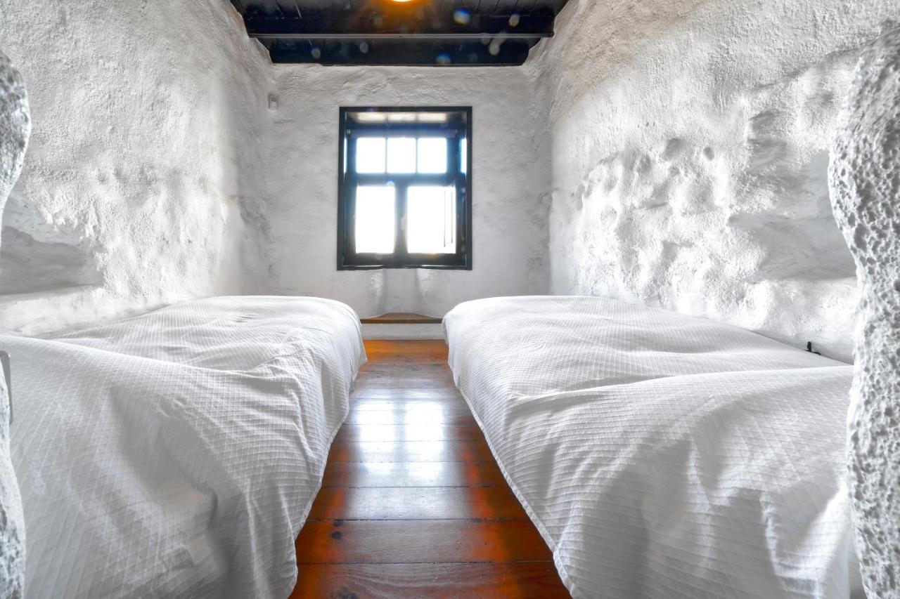 Luxe EcoVilla Listán Uga Esterno foto